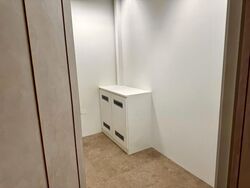 Robinson 112 (D1), Office #606783671